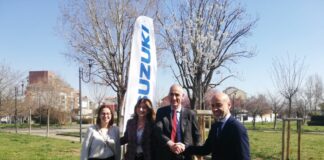 La magia dei ciliegi giapponesi sbarca a Torino grazie a Suzuki