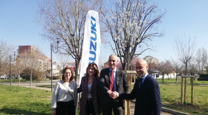 La magia dei ciliegi giapponesi sbarca a Torino grazie a Suzuki