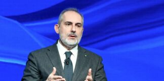 Terna aggiorna il piano industriale accelerando sugli investimenti