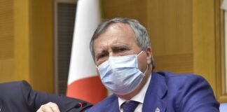 Brugnaro ricoverato in ospedale per un malore