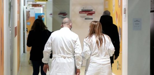 Case di Comunità, dalla Conferenza Stato-Regioni via libera definitivo al contratto per i medici di famiglia