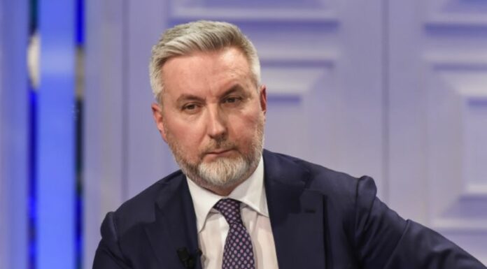 Guerini “Attenti all’escalation del conflitto, riaprire il dialogo”