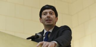 Covid, Speranza “Ruolo Cts ha segnato rapporto tra politica e scienza”