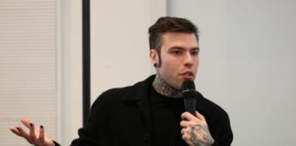 Fedez lascia l’ospedale dopo l’intervento per un tumore al pancreas