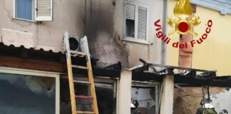 Fuga di gas e scoppio in casa a Trapani, 3 feriti