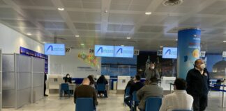 Aeroporto di Palermo, vaccini contro il Covid per i profughi ucraini
