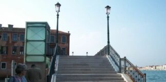 Addio agli ascensori del ponte Longo all’isola della Giudecca
