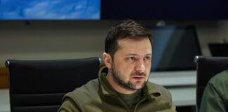 Zelensky “La guerra lampo di Putin è fallita. Difendiamo l’Europa ma servono aerei”