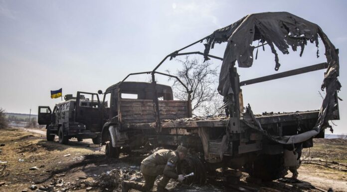 Ucraina, le forze russe ripiegano ma per Kiev è solo tattica