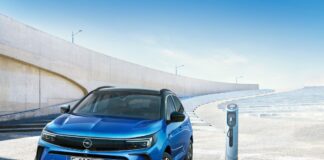 Passare a Opel Grandland plug-in hybrid è ancora più facile