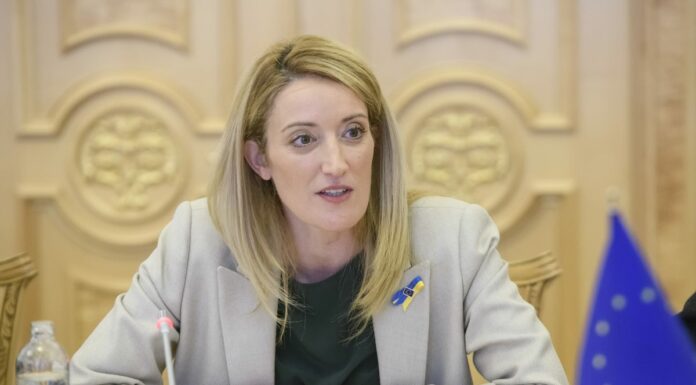 Ucraina, Metsola a Kiev “La vostra resistenza ha ispirato il mondo”