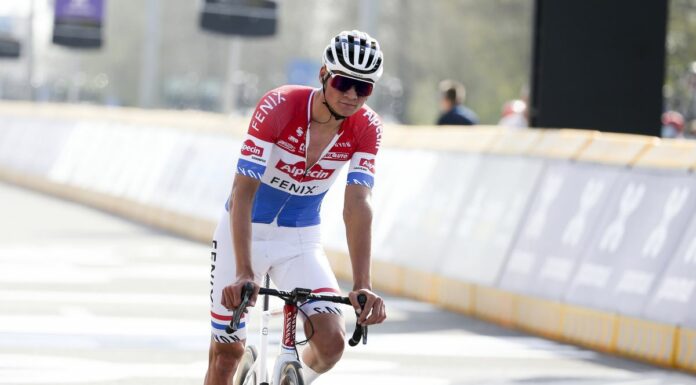 Doppietta di Van der Poel al Giro delle Fiandre