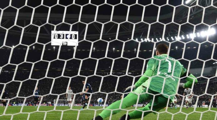 Juve-Inter 0-1, la decide un rigore di Calhanoglu