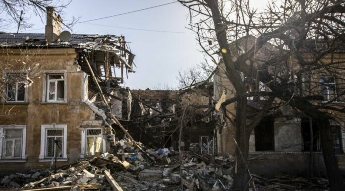 Ucraina, si contano le vittime mentre il mondo condanna Mosca