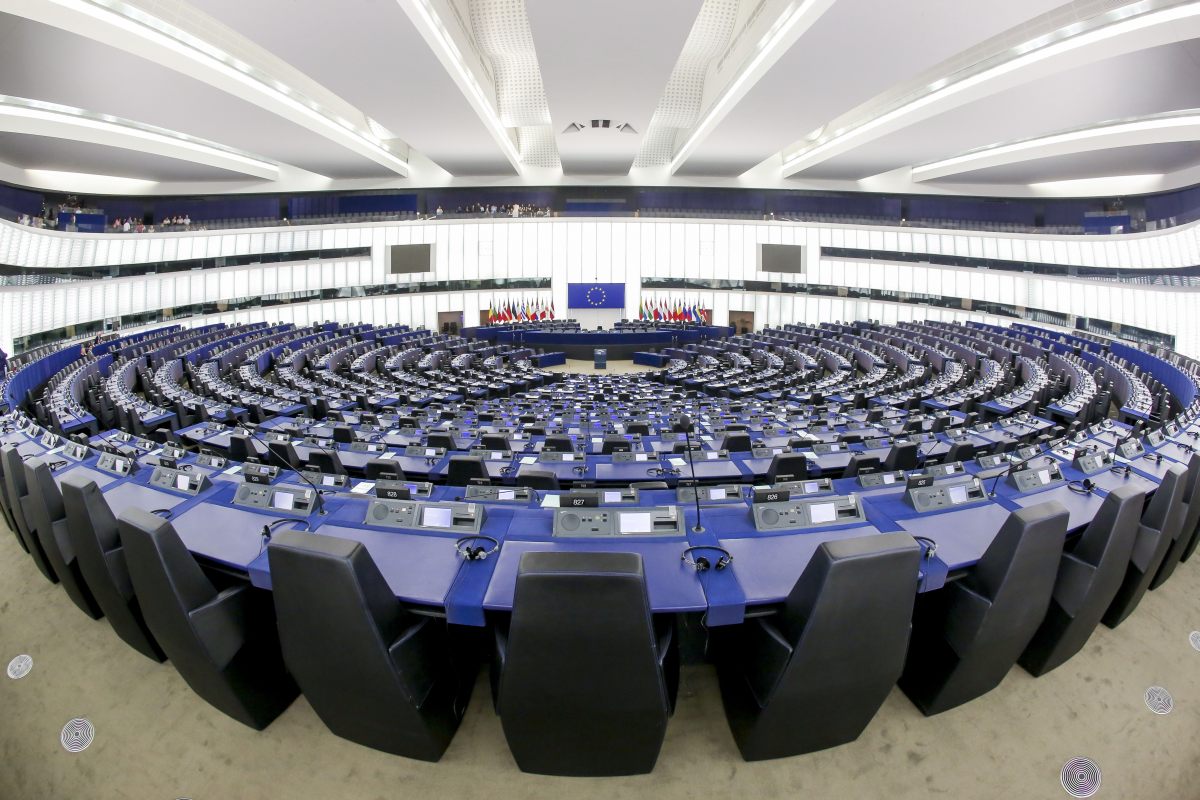 Il Parlamento Ue chiede fondi per affrontare l’impatto della guerra