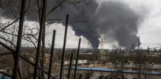 Russi cercano il pieno controllo di Donetsk e Lugansk