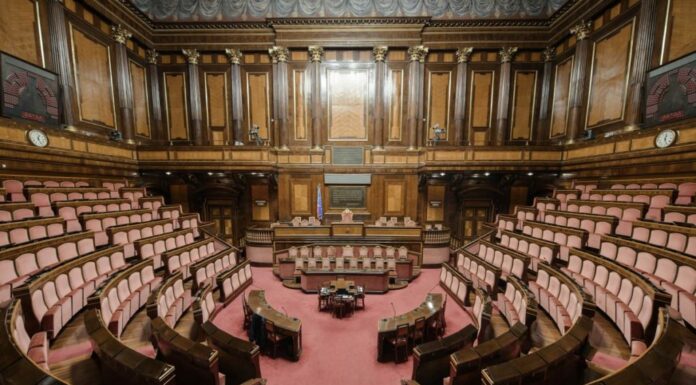 Università, via libera definitivo alla legge sulla doppia laurea