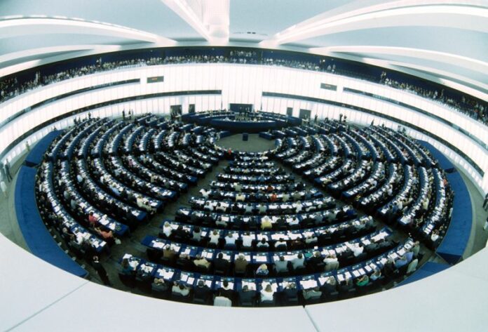 PARLAMENTO EUROPEO STRASBURGO
EMICICLO AULA PARLAMENTARI