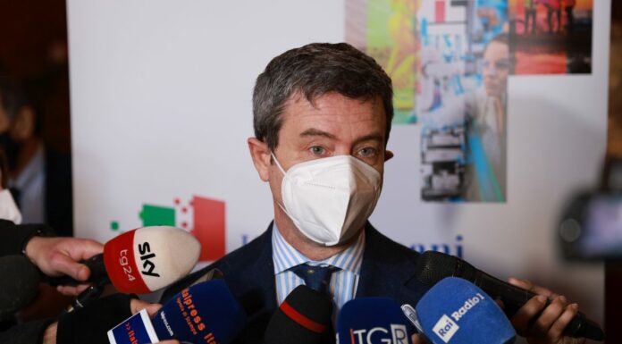 Ucraina, Orlando “L’Ue mutualizzi gli effetti delle sanzioni”