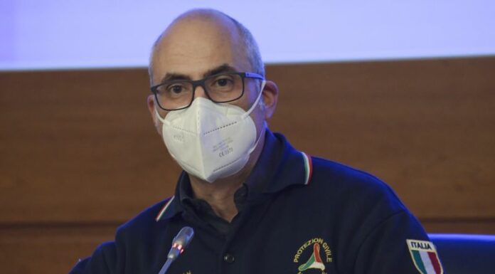Curcio “Regioni sotto pressione per i profughi, ipotesi spostamenti”