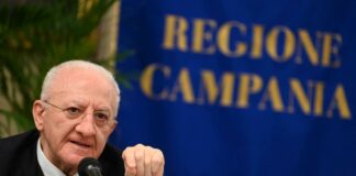 Covid, De Luca “In campania 18 mila download per l’App Salute”