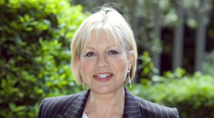 Addio a Catherine Spaak, volto gentile ed elegante di cinema e tv