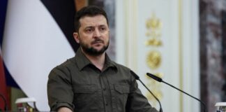 Ucraina, Zelensky “La ricostruiremo, combattiamo per la libertà”