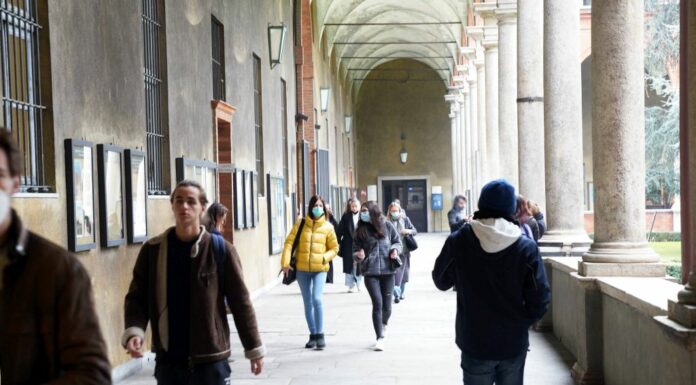 Contraffazione, solo il 14% del fenomeno è legato alle vendite online