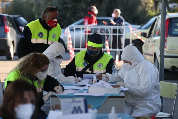 PARTINICO TAMPONI IN DRIVE IN IL 20% POSITIVI