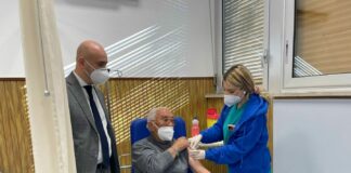 Covid, in Sicilia contagi in calo. Più di mille quarte dosi agli over 80