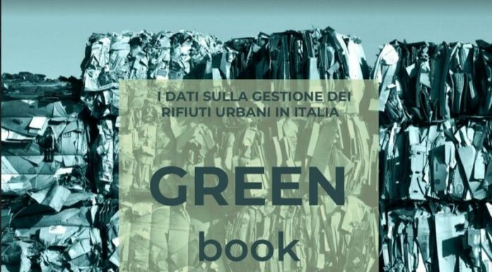 Rifiuti, in Italia 13 mld di fatturato ma gestione frammentata