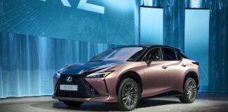Lexus presenta RZ 450e, il nuovo Suv full electric