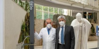 Acea Energia dona colonnine ricarica smartphone al Policlinico Gemelli