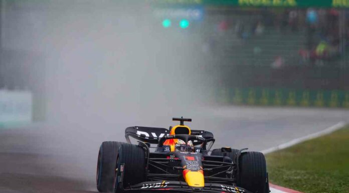 Verstappen si prende la pole della gara sprint a Imola