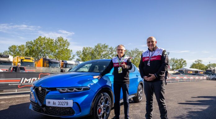 Tavares al GP Emilia Romagna alla guida della nuova Alfa Romeo Tonale