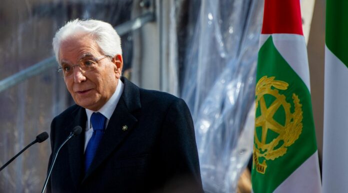Mattarella “Fermare subito la guerra in Ucraina, con determinazione”