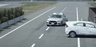 Nuova tecnologia Nissan di assistenza alla guida