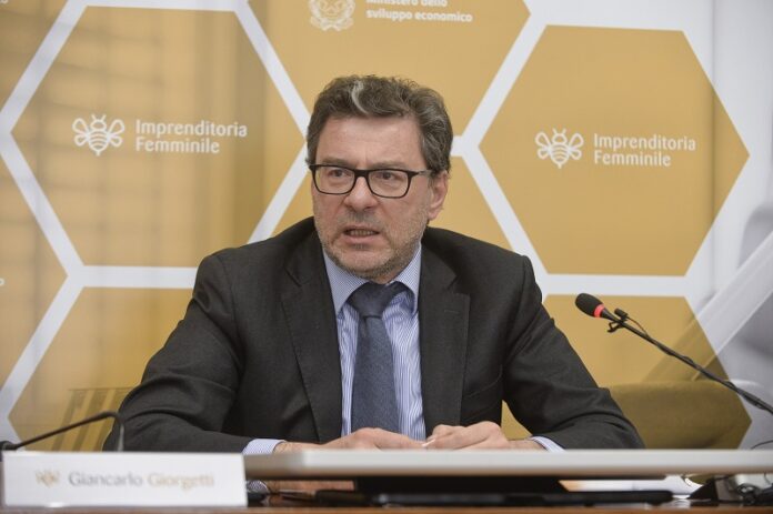Il Ministro dello Sviluppo Economico presenta nuove misure a favore dell' imprenditoria femminile