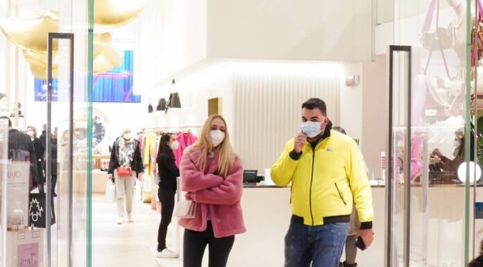 Covid, Costa “Approvato emendamento stop obbligo mascherine al chiuso”