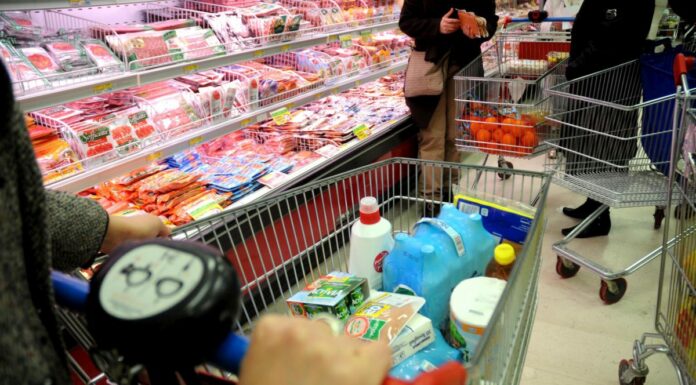 Su radio e tv si parla di inflazione ogni 25 minuti