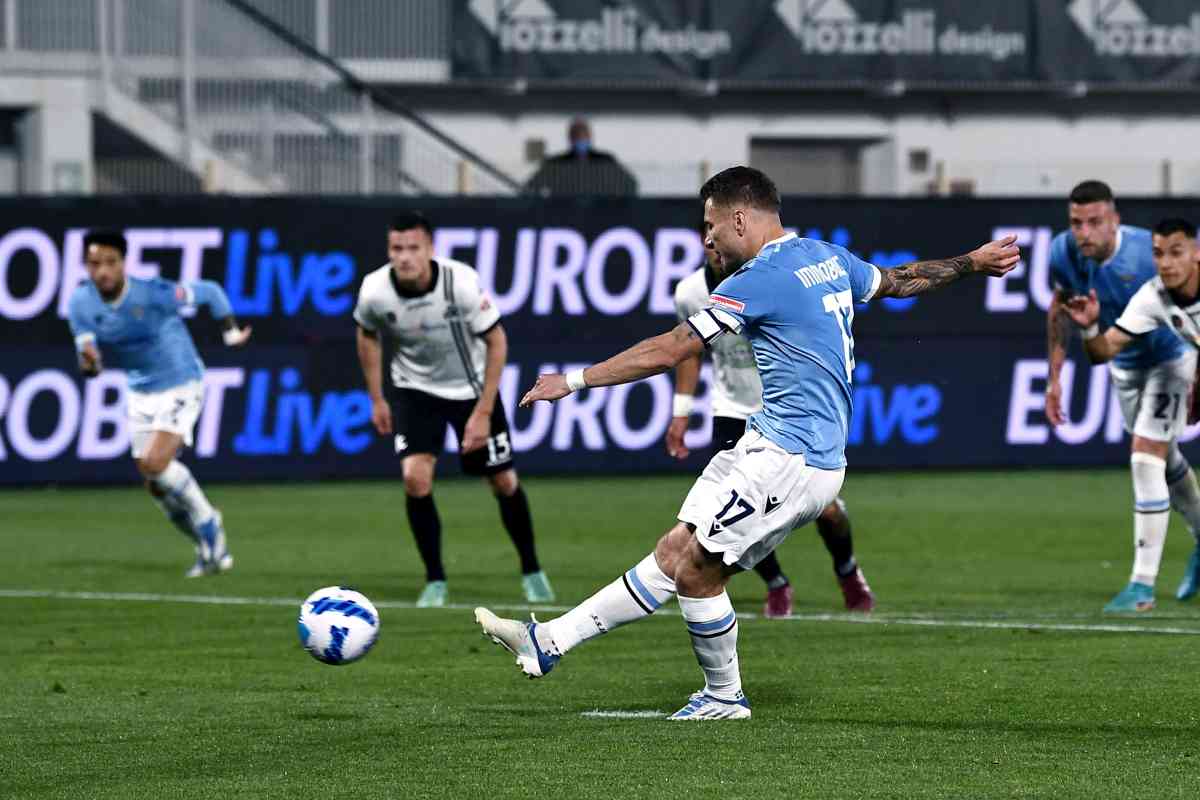 La Lazio vince all’ultimo respiro, 4-3 sullo Spezia
