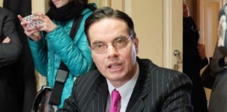 Klaus Davi terrà corsi di marketing sociale ai detenuti per mafia nel carcere di Palmi