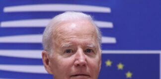 Ucraina, gli Usa inviano aiuti militari. Biden “Non rinunceremo a combattere contro i tiranni”
