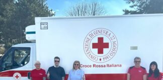 Ucraina, la Fondazione Fedez dona alla Croce Rossa italiana un furgone isotermico