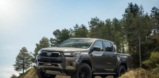 Nuovo Toyota Hilux AT33 Arctic Trucks
