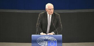 Ue, Borrell “Lavoriamo per lo stop alle importazioni di petrolio russo”