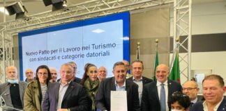 Liguria, firmato Patto del lavoro con sindacati e categorie turismo