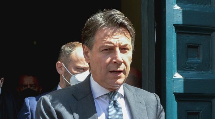 Energia, Conte “Costretti a non votare dl per dare un segnale forte”