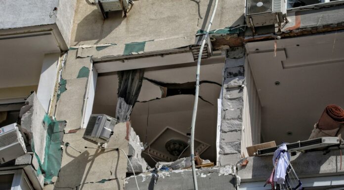 Ucraina, missili colpiscono ancora Odessa