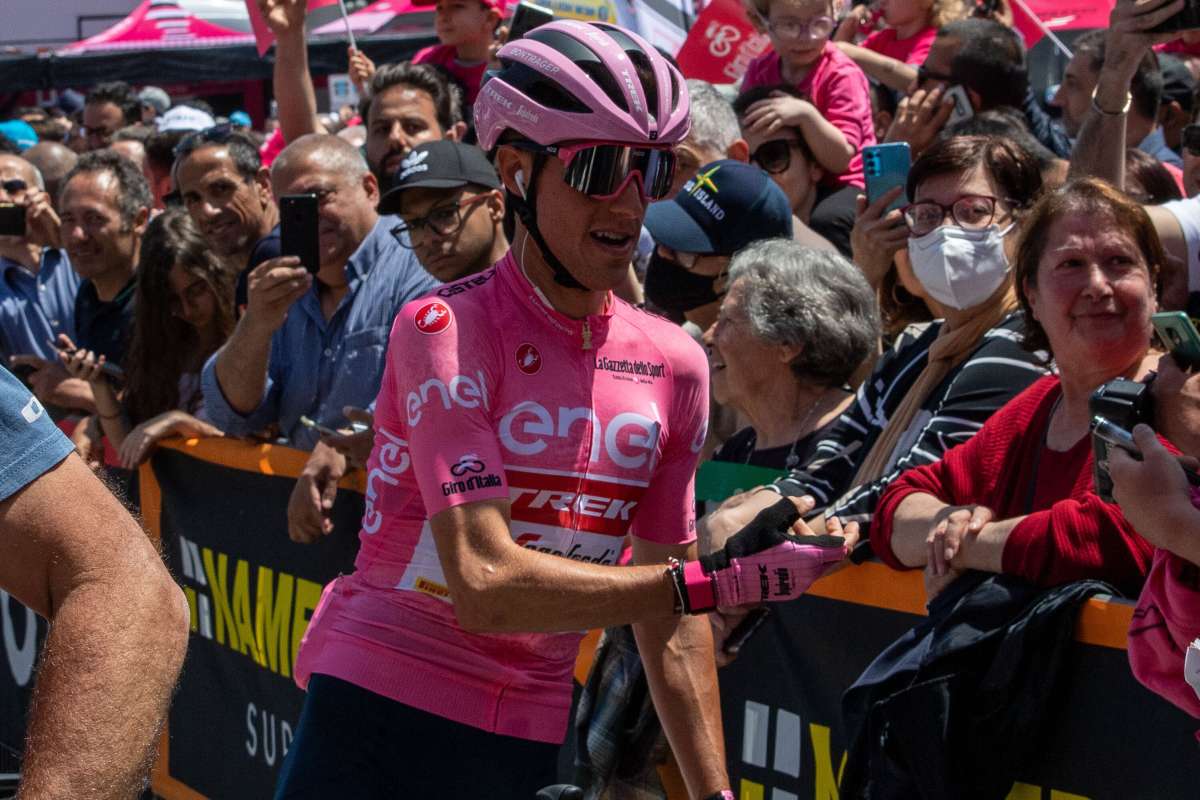 Bouwman vince la 7^ tappa del Giro, Lopez sempre in rosa